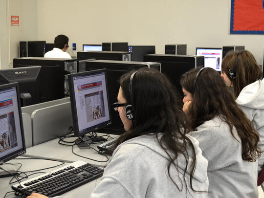 Students using the AVC platform to learn about Armenian history and culture.